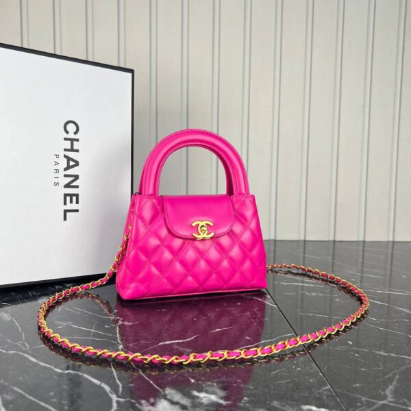 Chanel  Shiny Aged Ch_2001